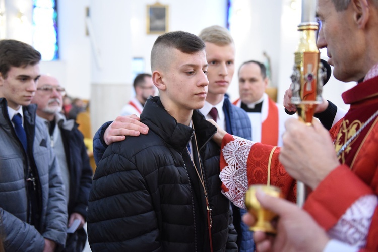 Bierzmowanie w kościele bł. Karoliny w Tarnowie