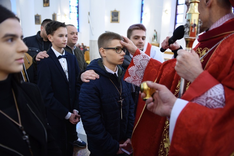 Bierzmowanie w kościele bł. Karoliny w Tarnowie