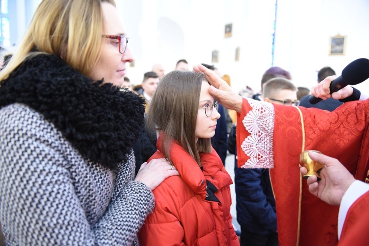 Bierzmowanie w kościele bł. Karoliny w Tarnowie