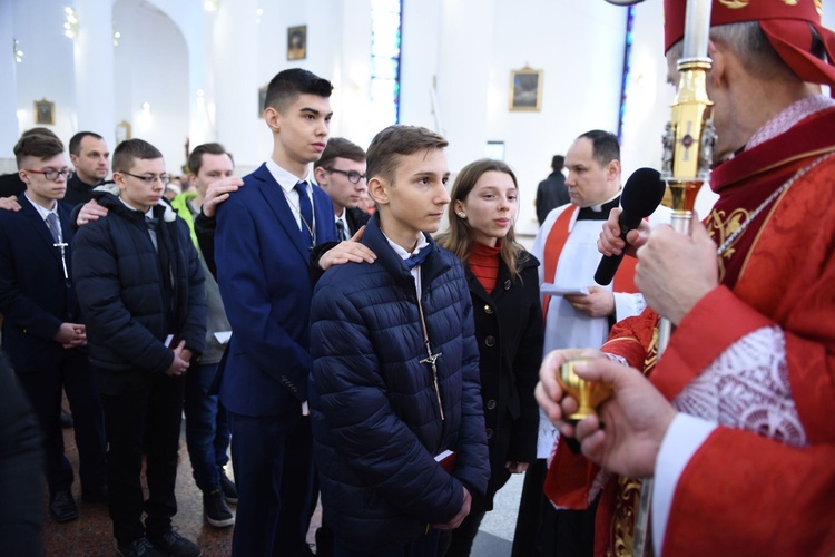 Bierzmowanie w kościele bł. Karoliny w Tarnowie