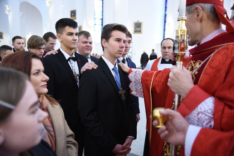 Bierzmowanie w kościele bł. Karoliny w Tarnowie