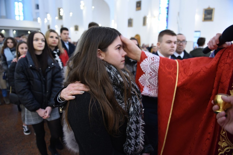 Bierzmowanie w kościele bł. Karoliny w Tarnowie