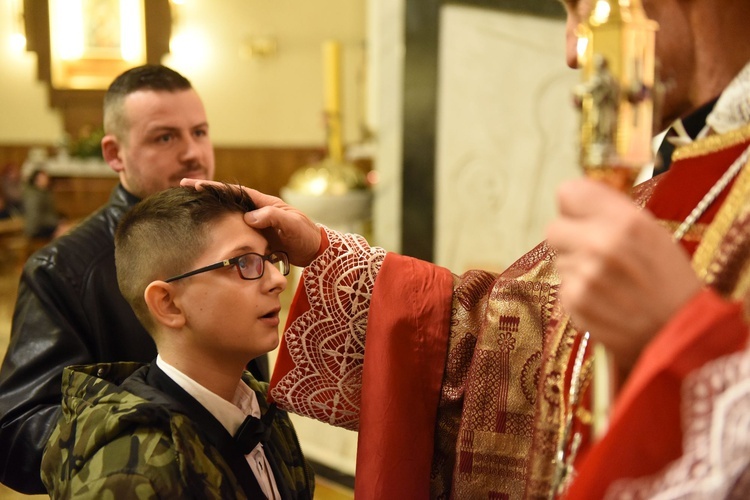 Bierzmowanie w kościele NSPJ w Tarnowie