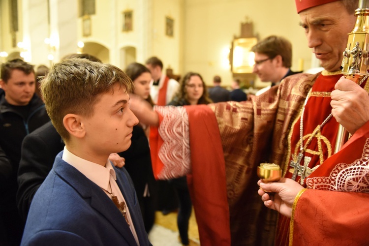 Bierzmowanie w kościele NSPJ w Tarnowie