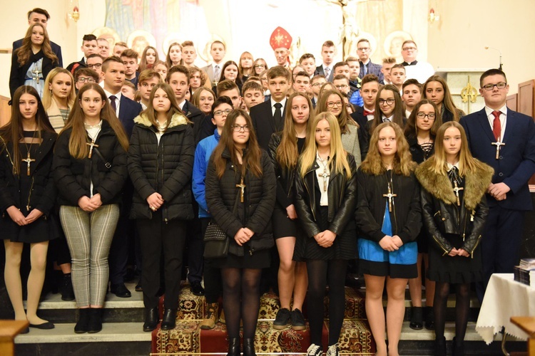 Bierzmowanie w kościele NSPJ w Tarnowie