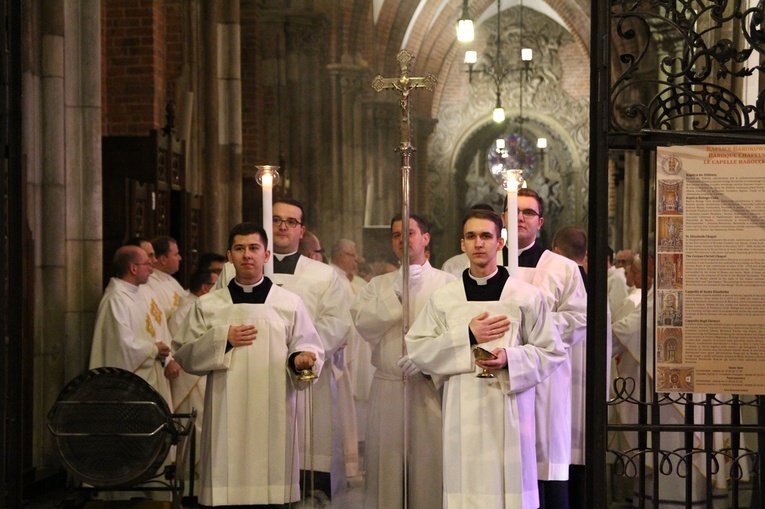 Święto patronalne abp. Józefa Kupnego i nowi nadzwyczajni szafarze Komunii św.
