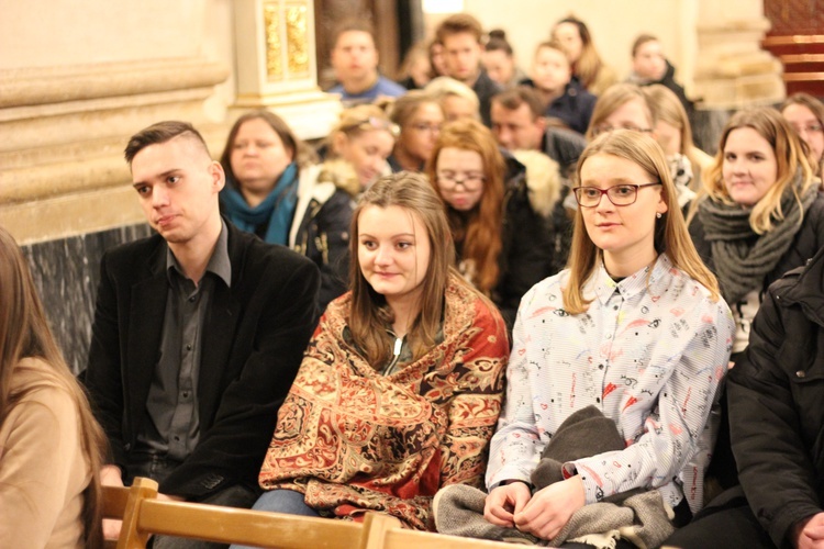 Zawierzenie Ruchu Światło-Życie diecezji łowickiej na Jasnej Górze