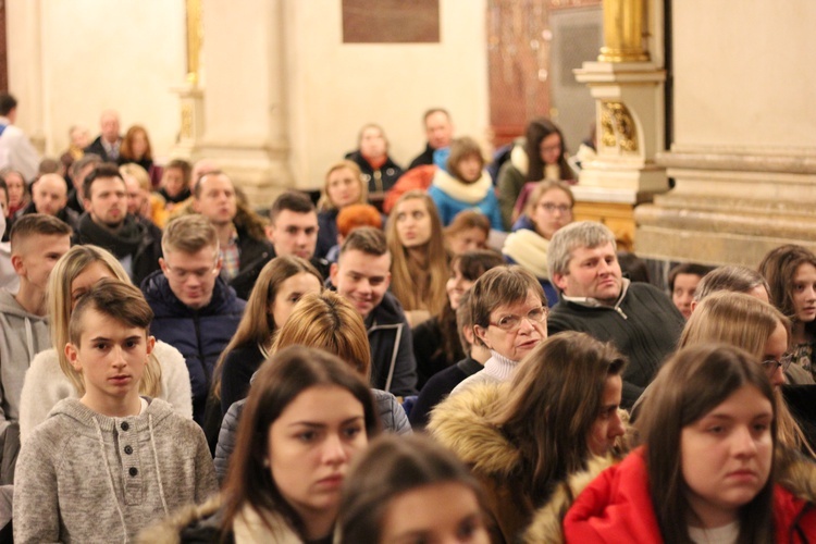 Zawierzenie Ruchu Światło-Życie diecezji łowickiej na Jasnej Górze