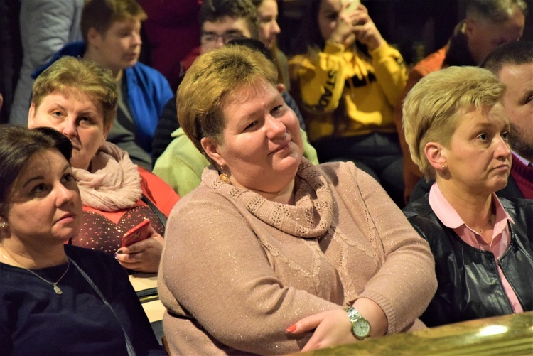 Zawierzenie Ruchu Światło-Życie diecezji łowickiej na Jasnej Górze