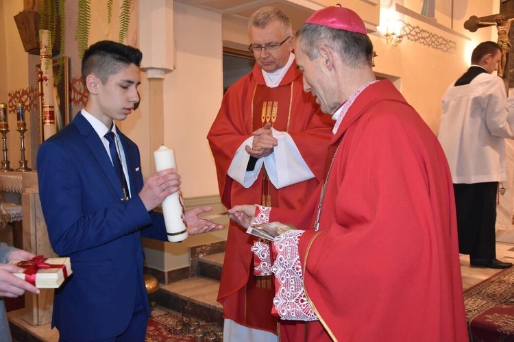 Bierzmowanie w Gumniskach