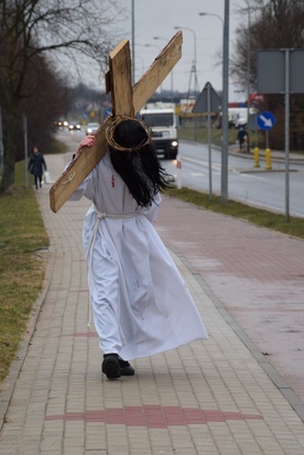 Jezus w Bartoszycach. Przygotowania do premiery młodzieżowego misterium