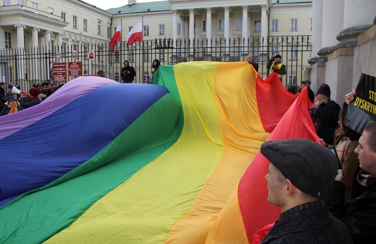 Rodzice mówią "nie" Deklaracji LGBT+