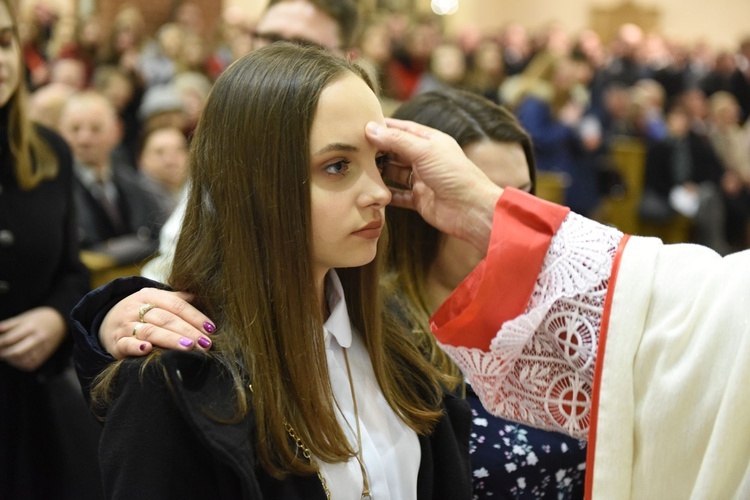 Bierzmowanie u Matki Bożej Nieustającej Pomocy w Mielcu - cz. 2