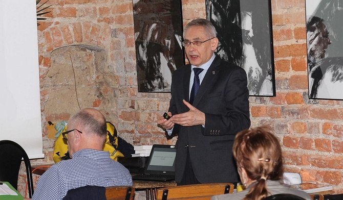 Prof. Krzysztof Ożóg opowiedział w Bielsku-Białej o św. Rafale Kalinowskim
