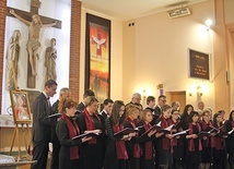 Poziom wykonawców  był zróżnicowany,  ale uznanie należy się wszystkim chórom.  Na zdjęciu: zwycięska Lira.