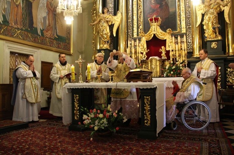 Odpust św. Józefa z dwoma kardynałami