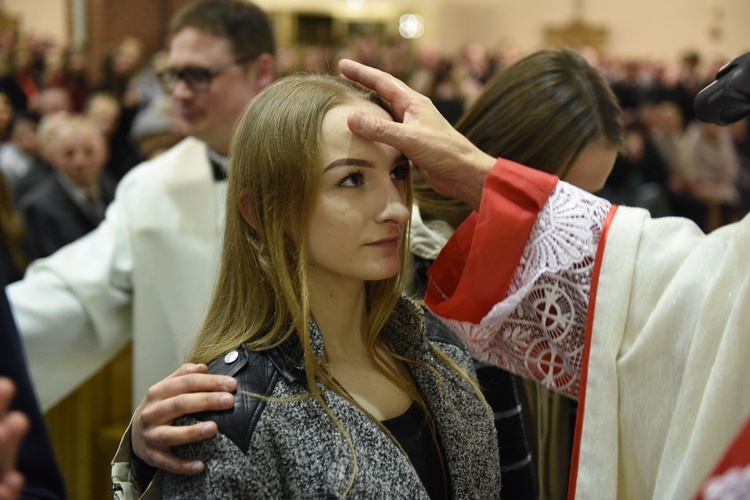 Bierzmowanie u Matki Bożej Nieustającej Pomocy w Mielcu - cz. 2