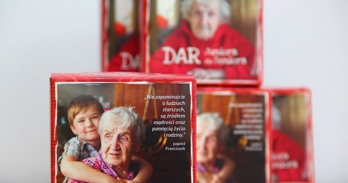 Dar juniora dla seniora. Jałmużna Wielkopostna