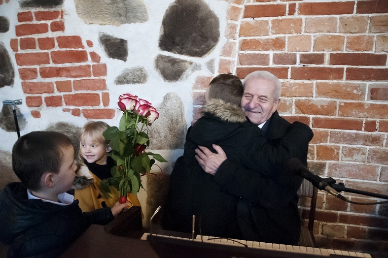 Honory dla barzowickiego organisty