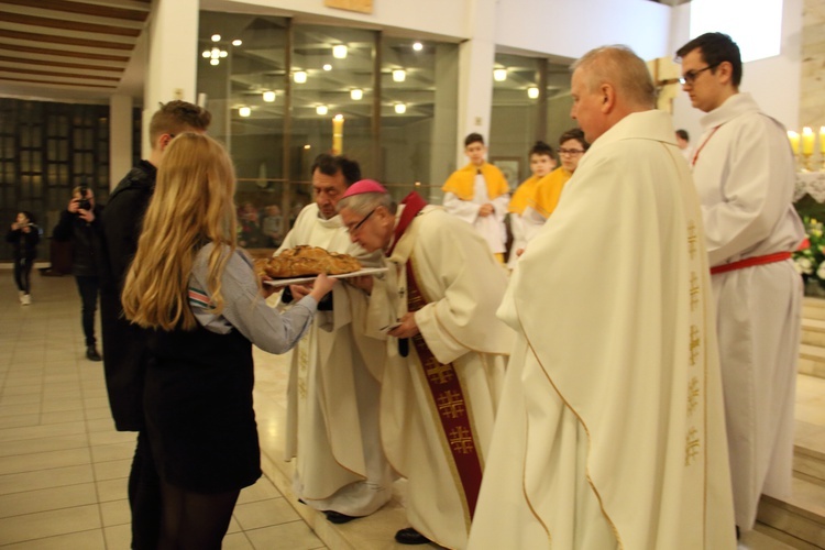 Odpust i bierzmowanie w kościele św. Józefa w Gdyni-Leszczynkach