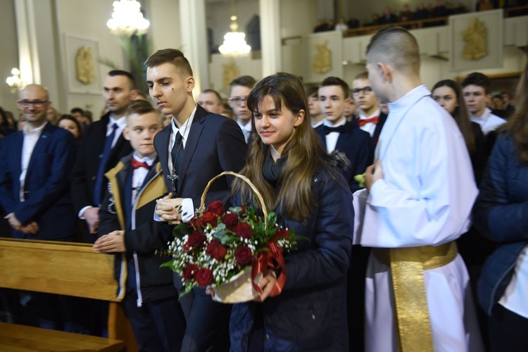 Bierzmowanie w par. Trójcy Przenajświętszej w Mielcu