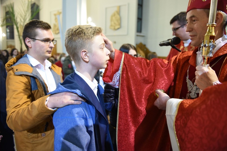 Bierzmowanie w par. Trójcy Przenajświętszej w Mielcu