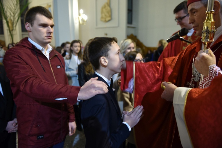 Bierzmowanie w par. Trójcy Przenajświętszej w Mielcu