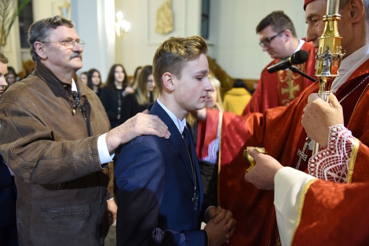 Bierzmowanie w par. Trójcy Przenajświętszej w Mielcu