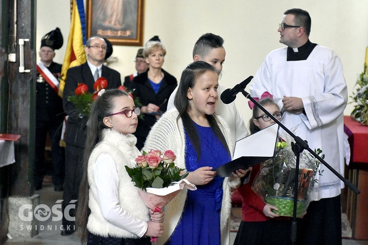 Konsekracja ołtarza w Wałbrzychu