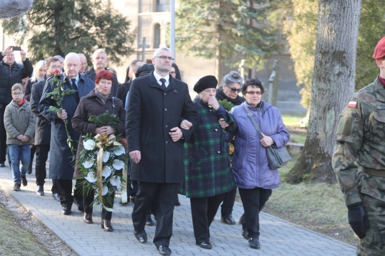 Pogrzeb plut. Jana Kwiczali "Emila" w Czechowicach-Dziedzicach