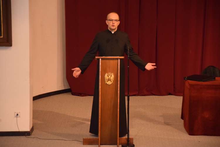 Kurs dla Szafarzy i Ceremoniarzy Eucharystii w WSD Łowicz