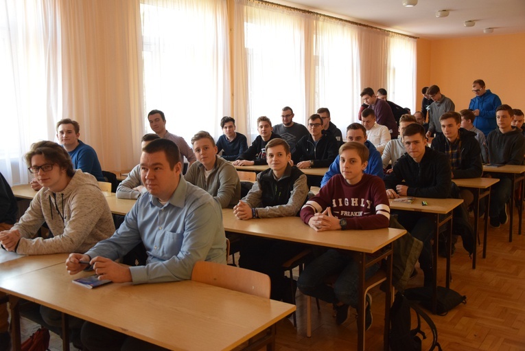 Kurs dla Szafarzy i Ceremoniarzy Eucharystii w WSD Łowicz