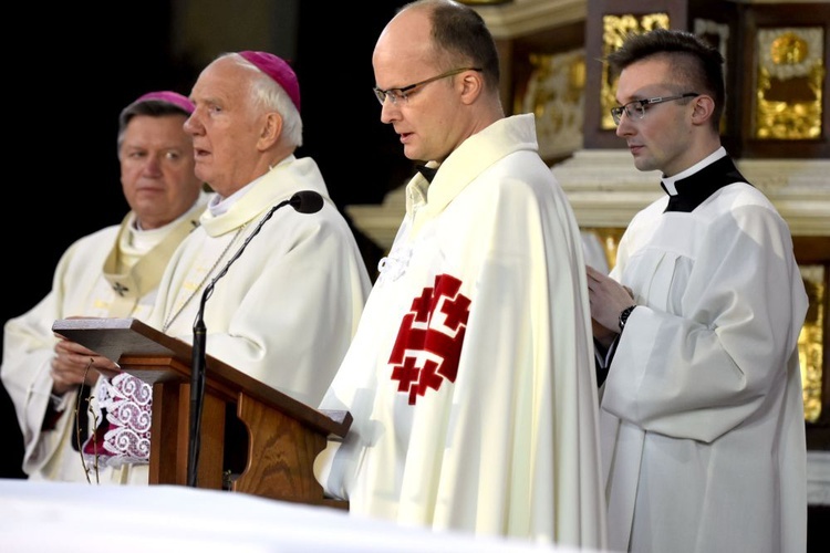 Uroczystości 15-lecia diecezji świdnickiej z udziałem abp. Salvatore Pennacchio