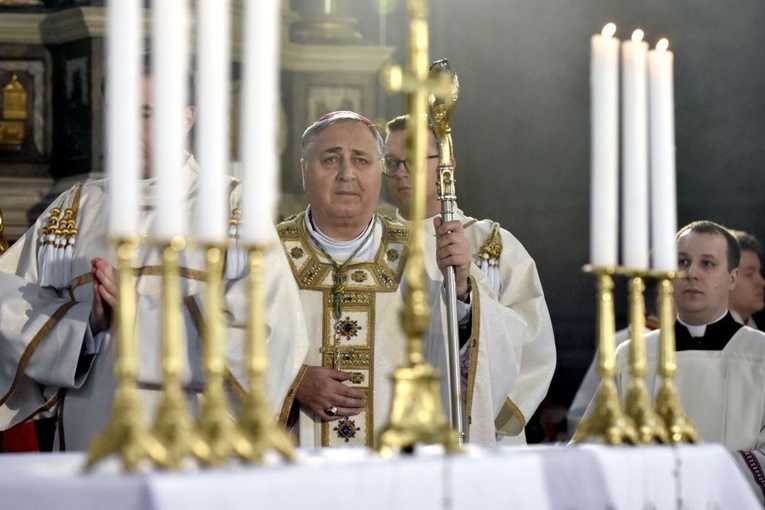 Uroczystości 15-lecia diecezji świdnickiej z udziałem abp. Salvatore Pennacchio