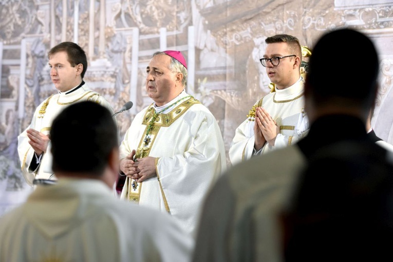 Uroczystości 15-lecia diecezji świdnickiej z udziałem abp. Salvatore Pennacchio