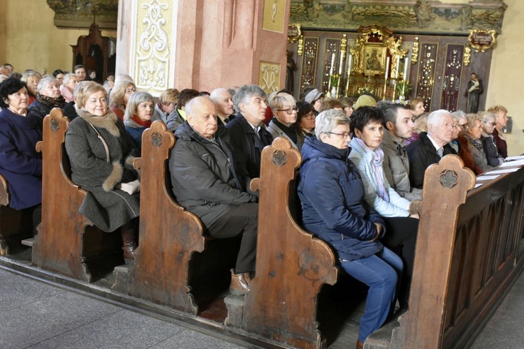 Uroczystości 15-lecia diecezji świdnickiej z udziałem abp. Salvatore Pennacchio