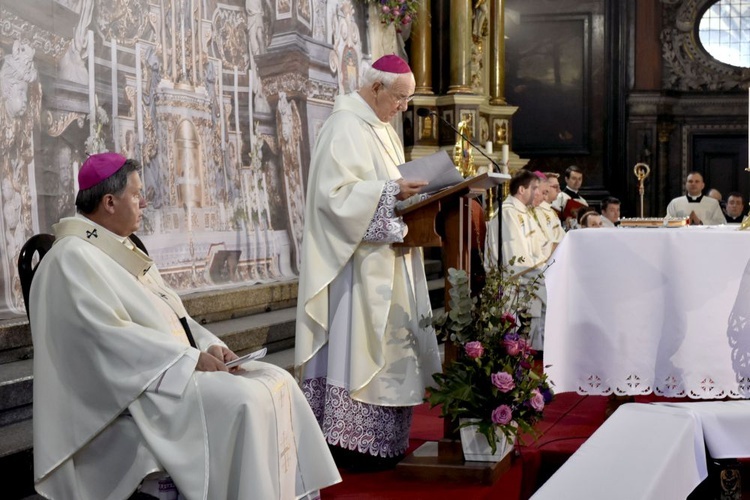 Uroczystości 15-lecia diecezji świdnickiej z udziałem abp. Salvatore Pennacchio