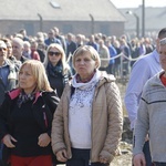 Droga Krzyżowa w intencji trzeźwości w KL Birkenau - 2019