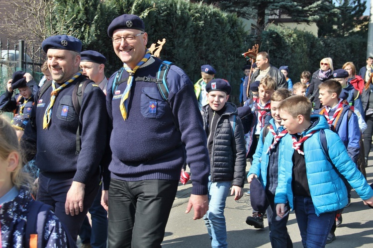 Skauci Europy w Piekarach Śl. - od kopca do bazyliki