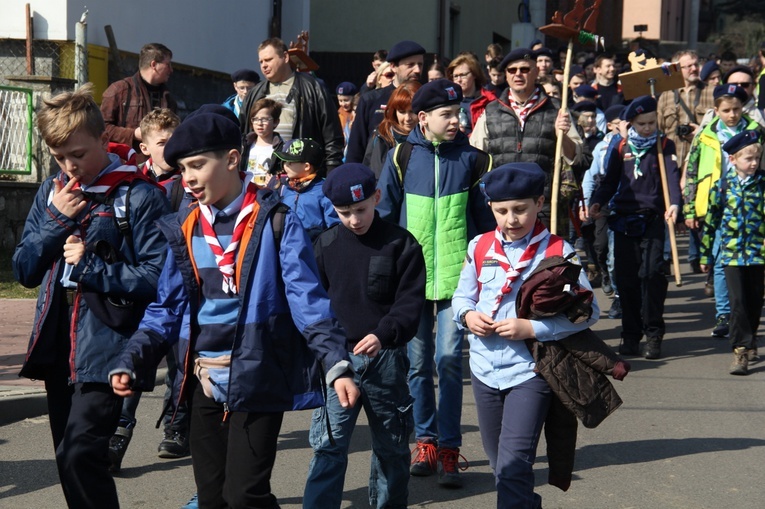 Skauci Europy w Piekarach Śl. - od kopca do bazyliki
