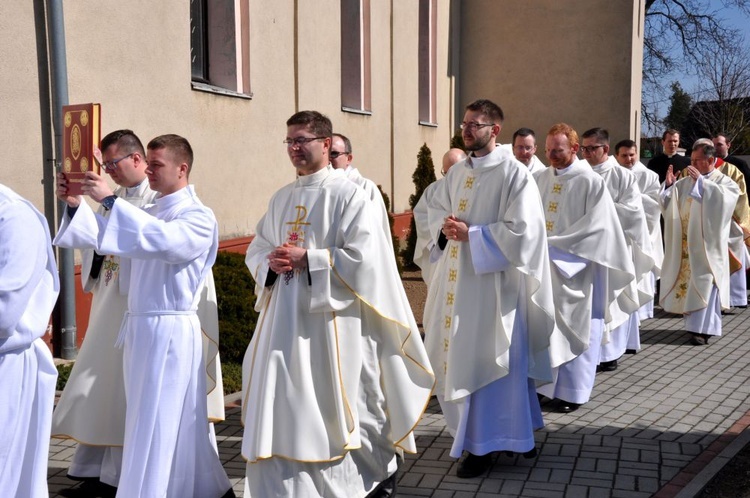 Alumni u św. Alojzego w Turkowie.