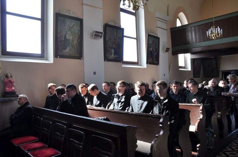 Alumni u św. Alojzego w Turkowie.