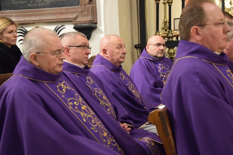 Msza w intencji śp. bp. Alojzego Orszulika 30 dni po śmierci