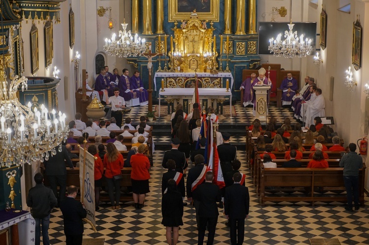 25 lat Parafialnego Zespołu Caritas "Betania" w Myślenicach