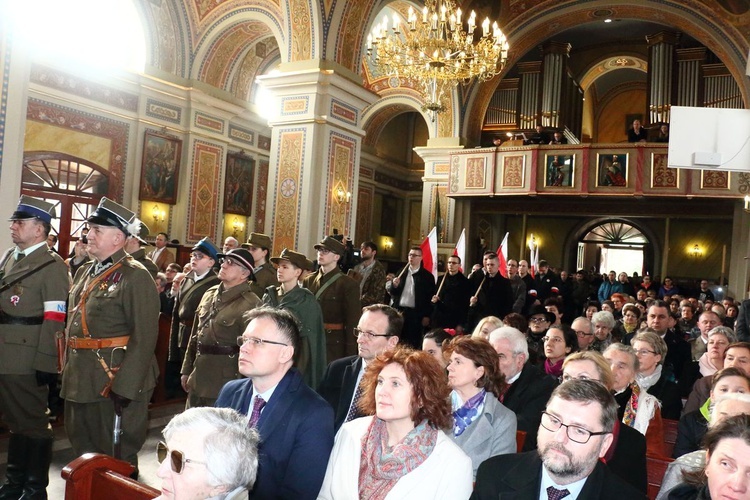 Odsłonięcie popiersia mjr. Zygmunta Szendzielarza "Łupaszki"