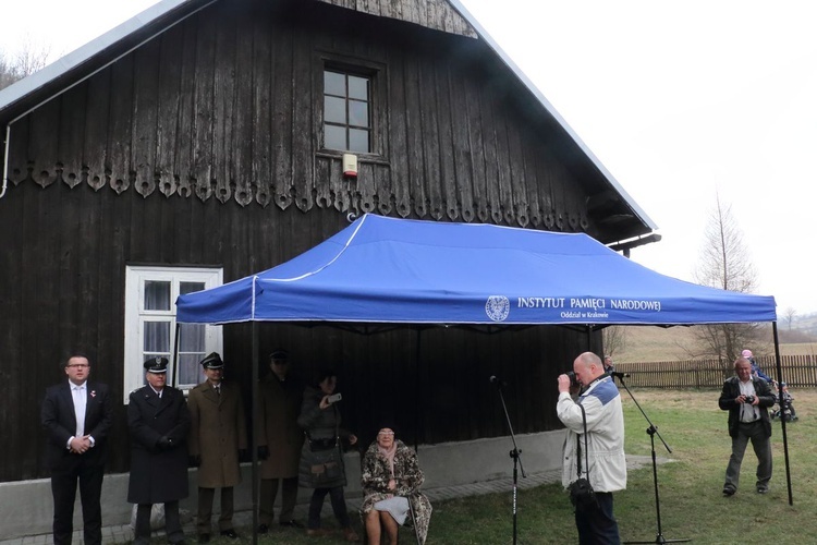 Odsłonięcie popiersia mjr. Zygmunta Szendzielarza "Łupaszki"