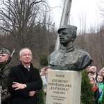 Odsłonięcie popiersia mjr. Zygmunta Szendzielarza "Łupaszki"