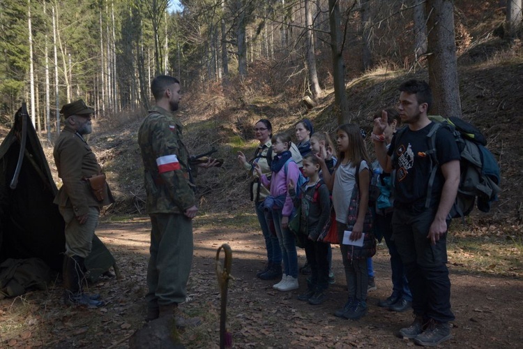 Gra terenowa Skautów Króla w Kudowie-Zdroju