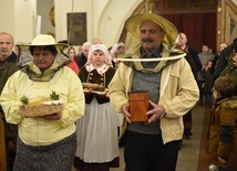 Procesja z darami odzwierciedla to, czym żyją uczestnicy Eucharystii