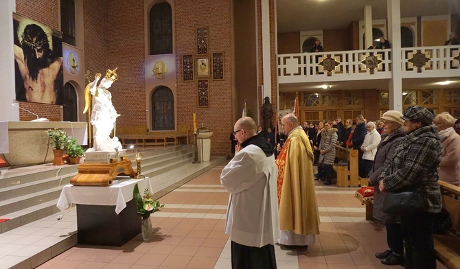 Zawierzenie św. Michałowi Archaniołowi w Gliwicach
